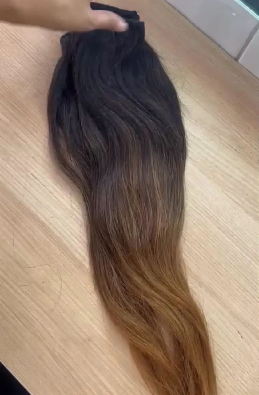 Cabelo humano na tela  - Foto 2