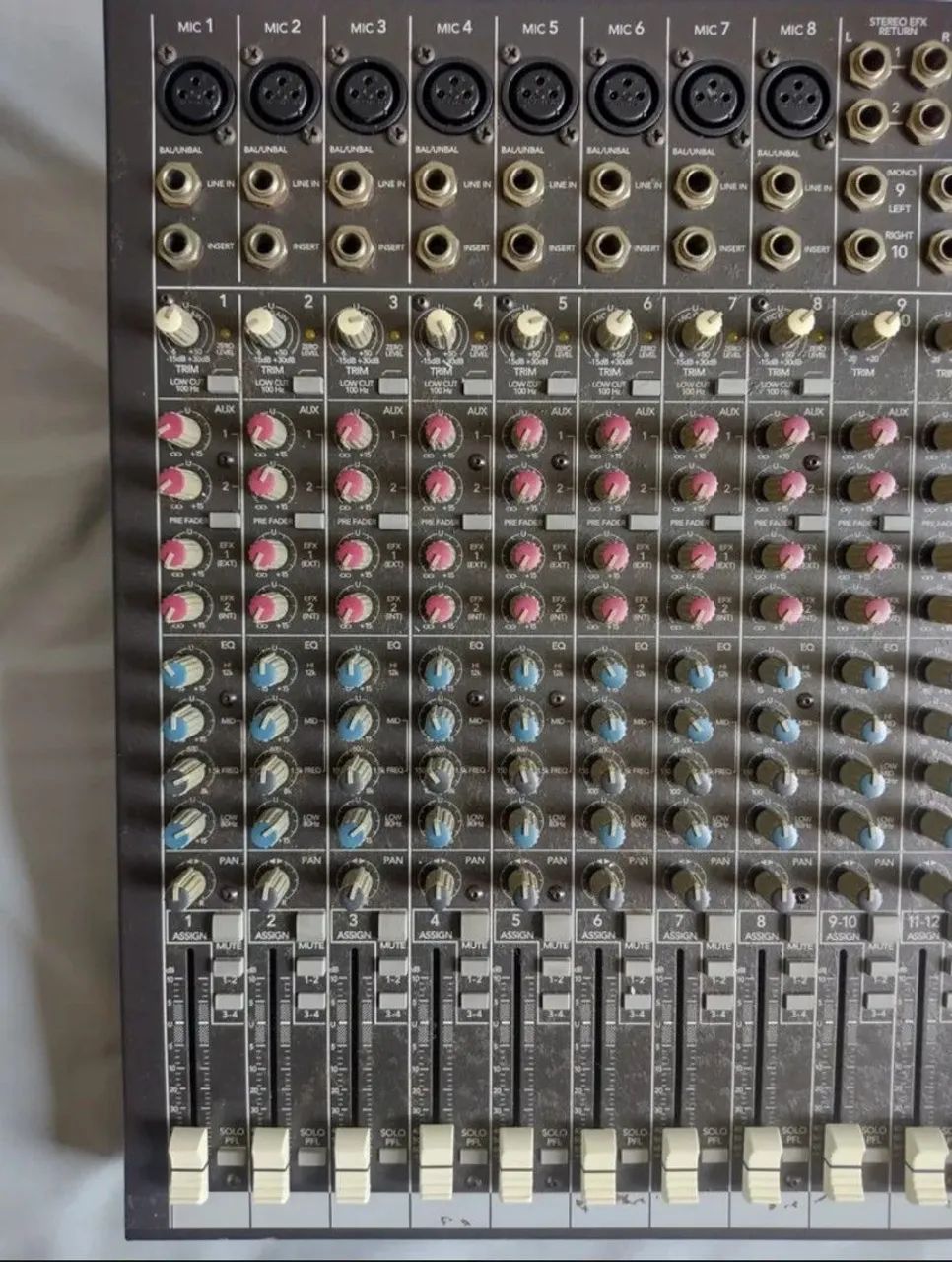 Mesa Mackie CFX12 - Foto 4