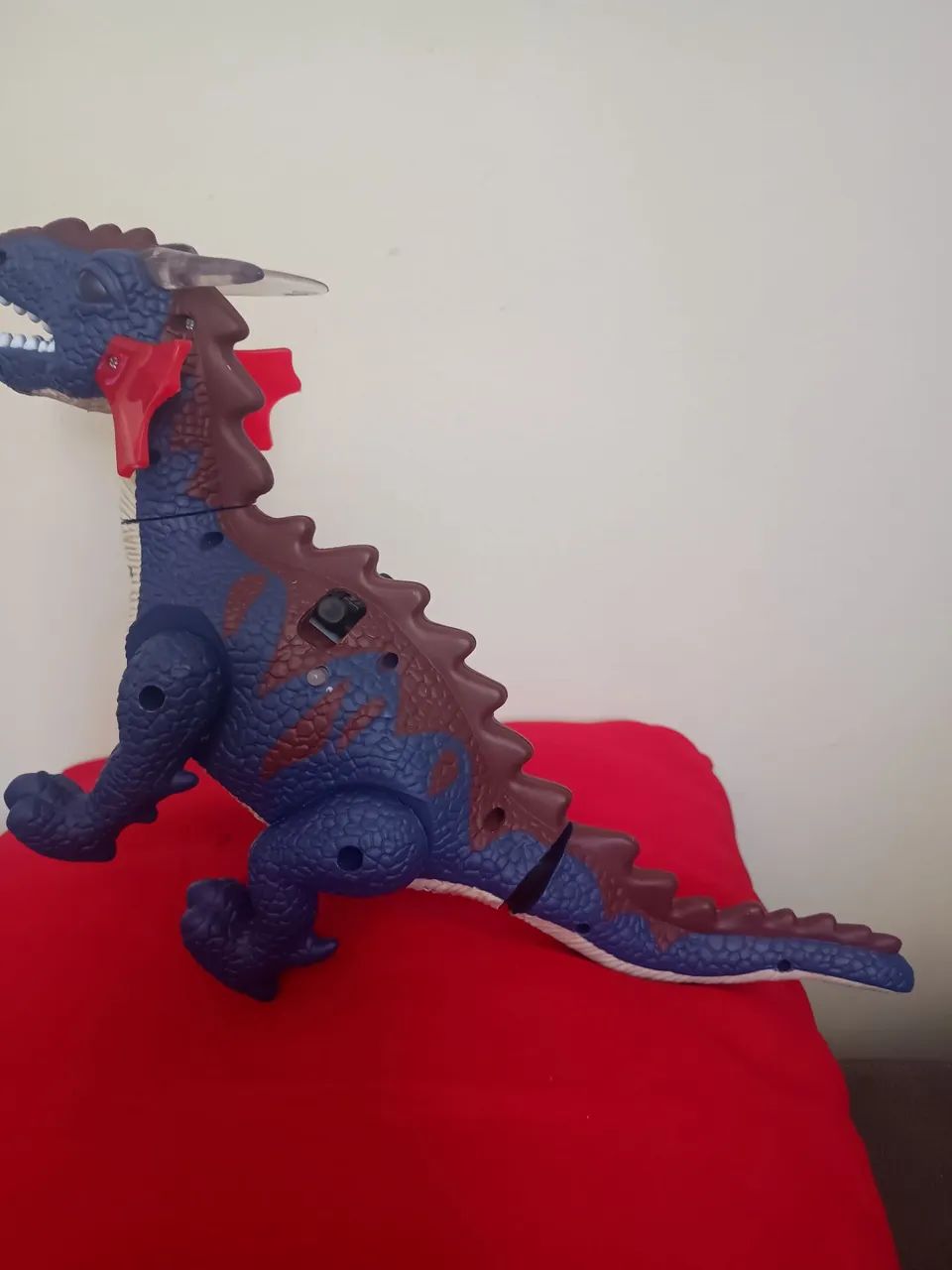 Brinquedo Infantil Dragão com Luz e Som  - Foto 4
