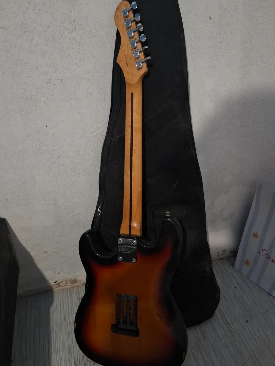 Guitarra Michael antiga  - Foto 2