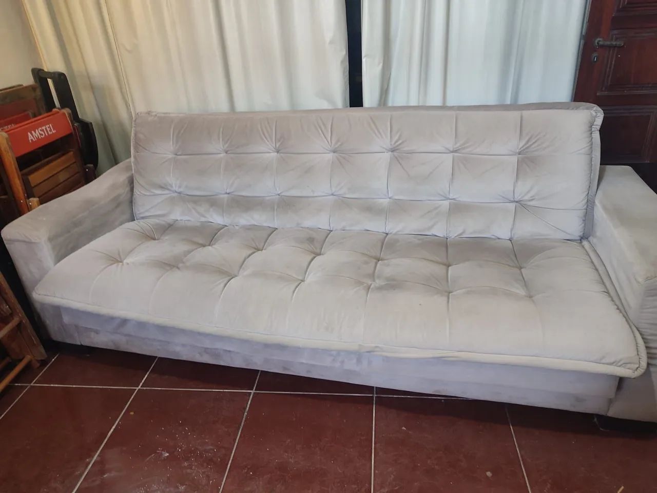 Sofá 3 lugares retrátil de Suede Cinza - Foto 2