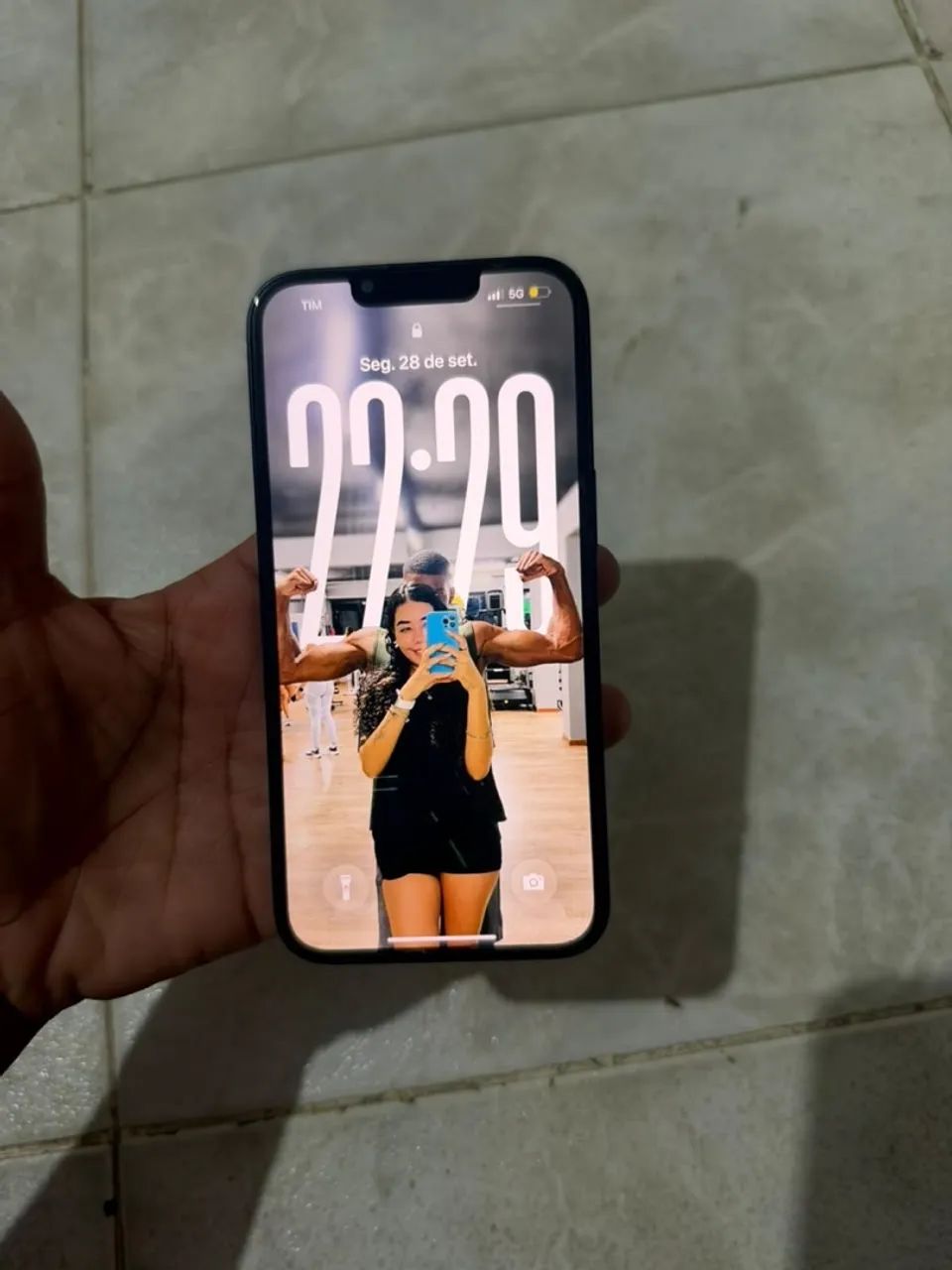 iPhone 13