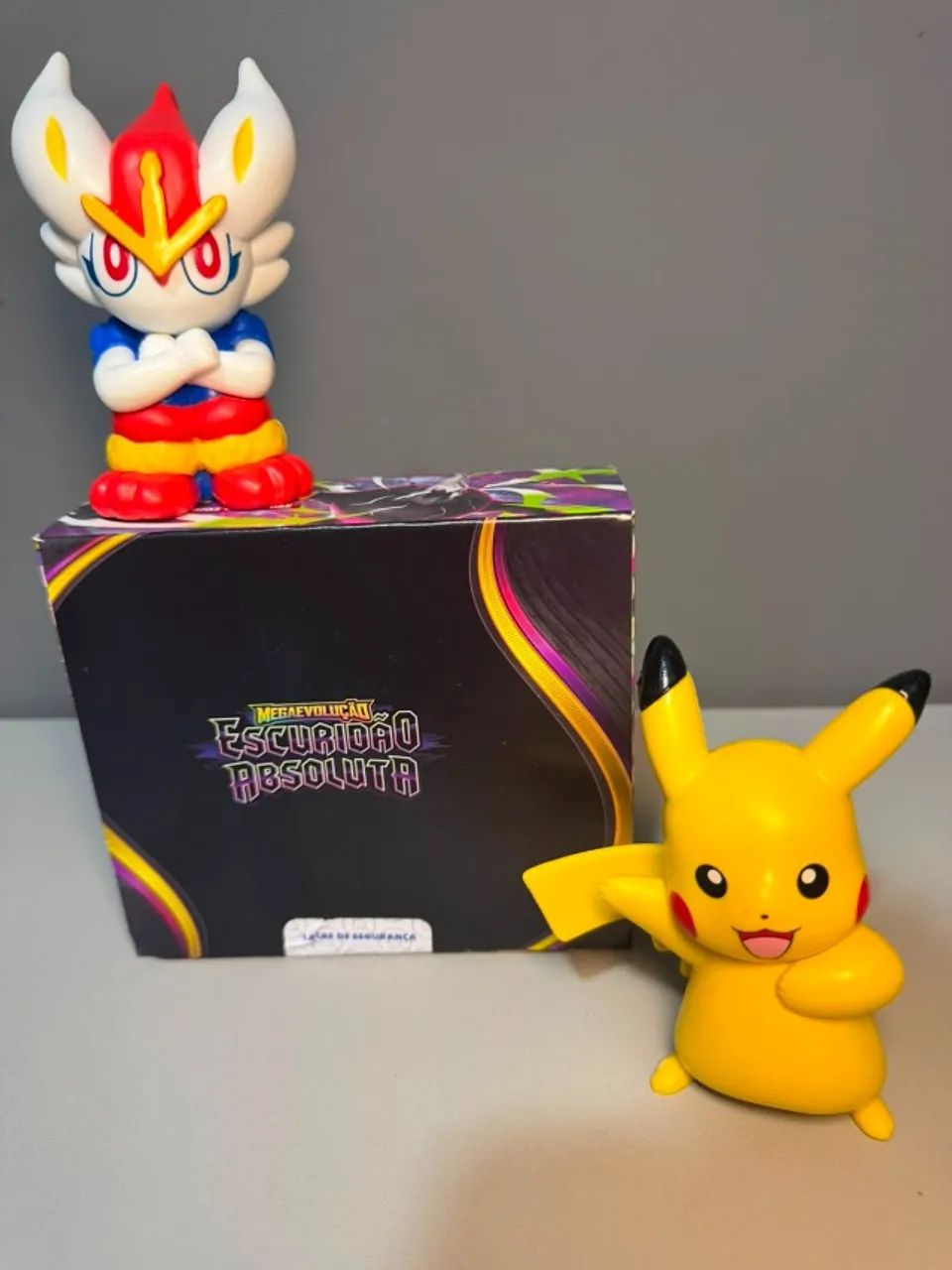 Pokémon Booster Box 216 Cartas Escuridão Absoluta Copag  - Foto 3