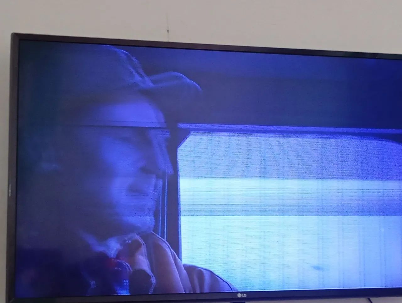 Vendo tv 43 polegadas 