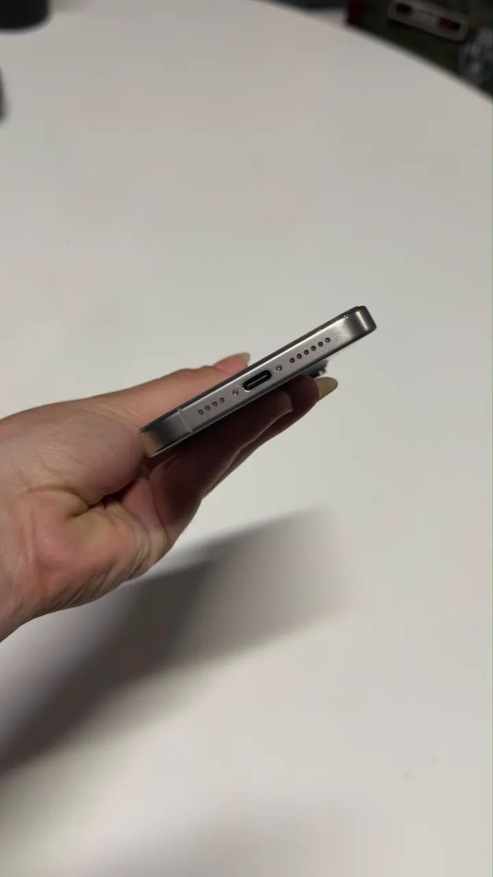 Vendo iPhone 15 pro Max - 256 cinza - Foto 3