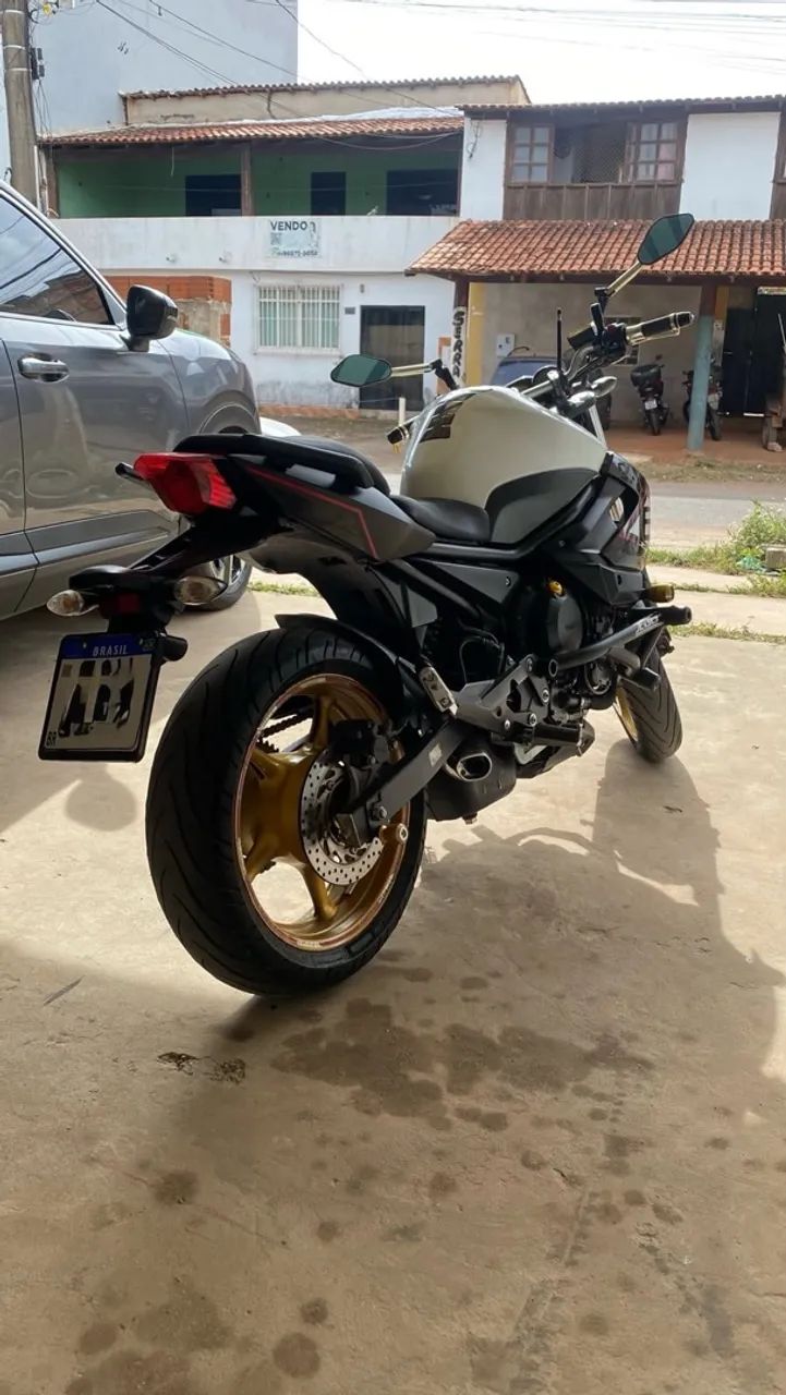 XJ6 N 2015 - Foto 4