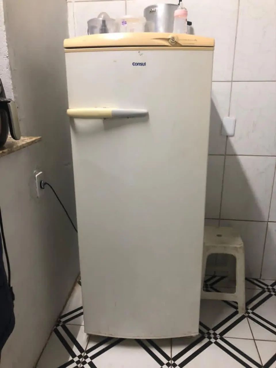 Vendo geladeira consul 
