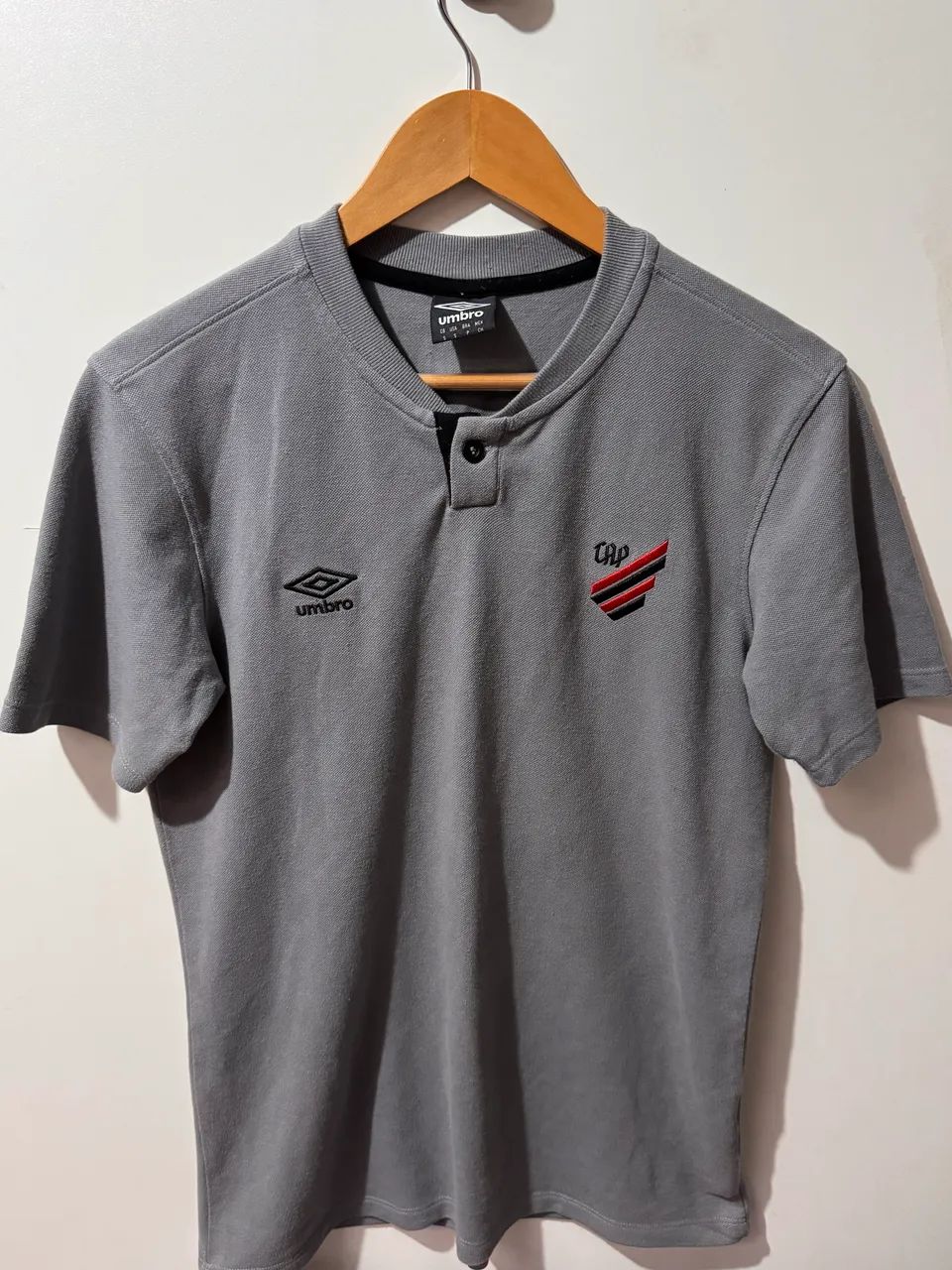 Camisa polo atlético paranaense P
