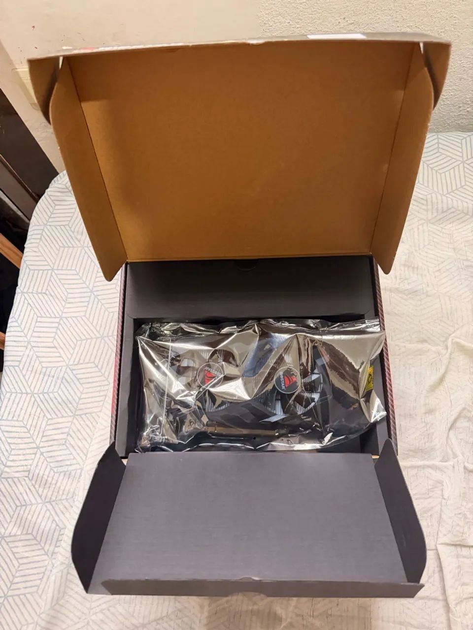 Amd RX 580 8GB lacrada  - Foto 2