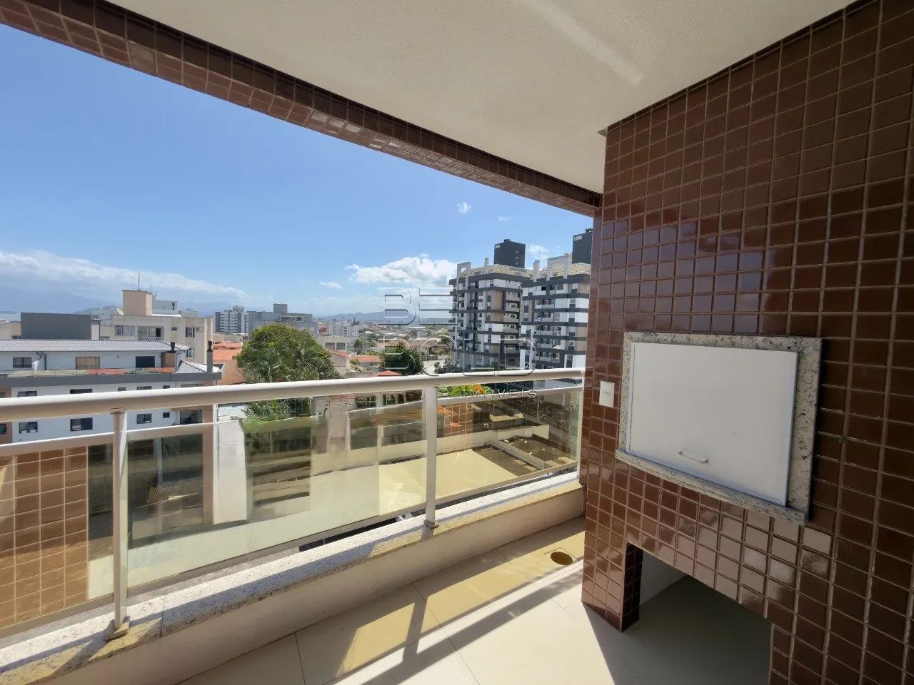 Apartamento com 2 dormitórios no Estreito - Foto 2