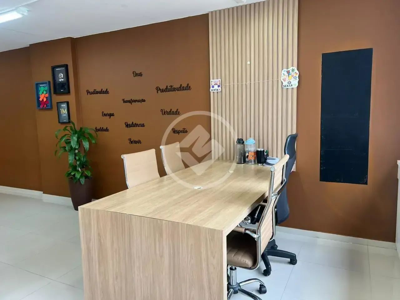 Sala comercial no centro com vaga coberta. - Foto 4