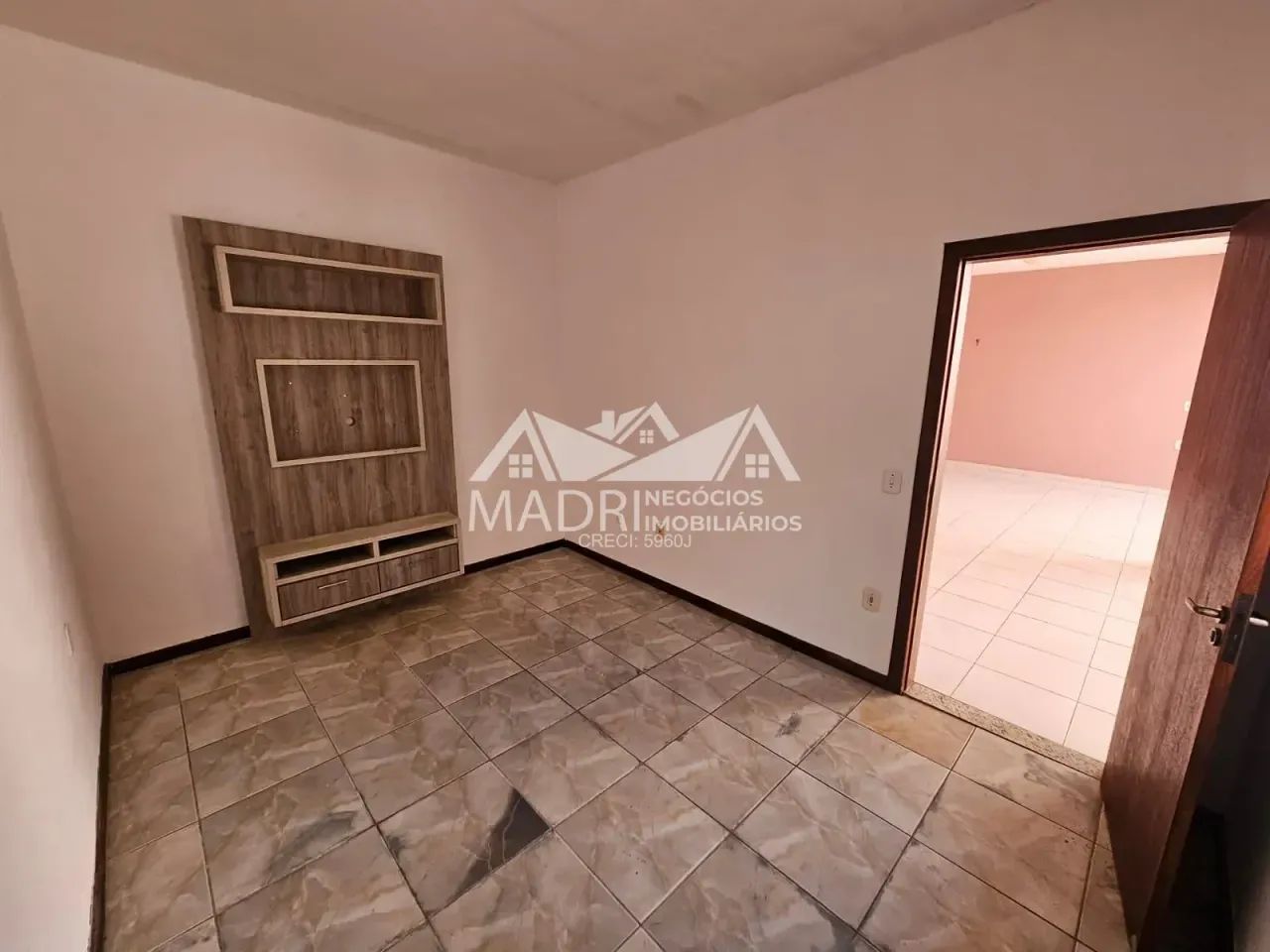 Casa de 04 dormitórios para alugar - Madri, Palhoça, SC - Foto 3