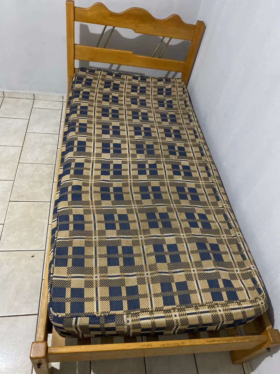 Cama de solteiro 