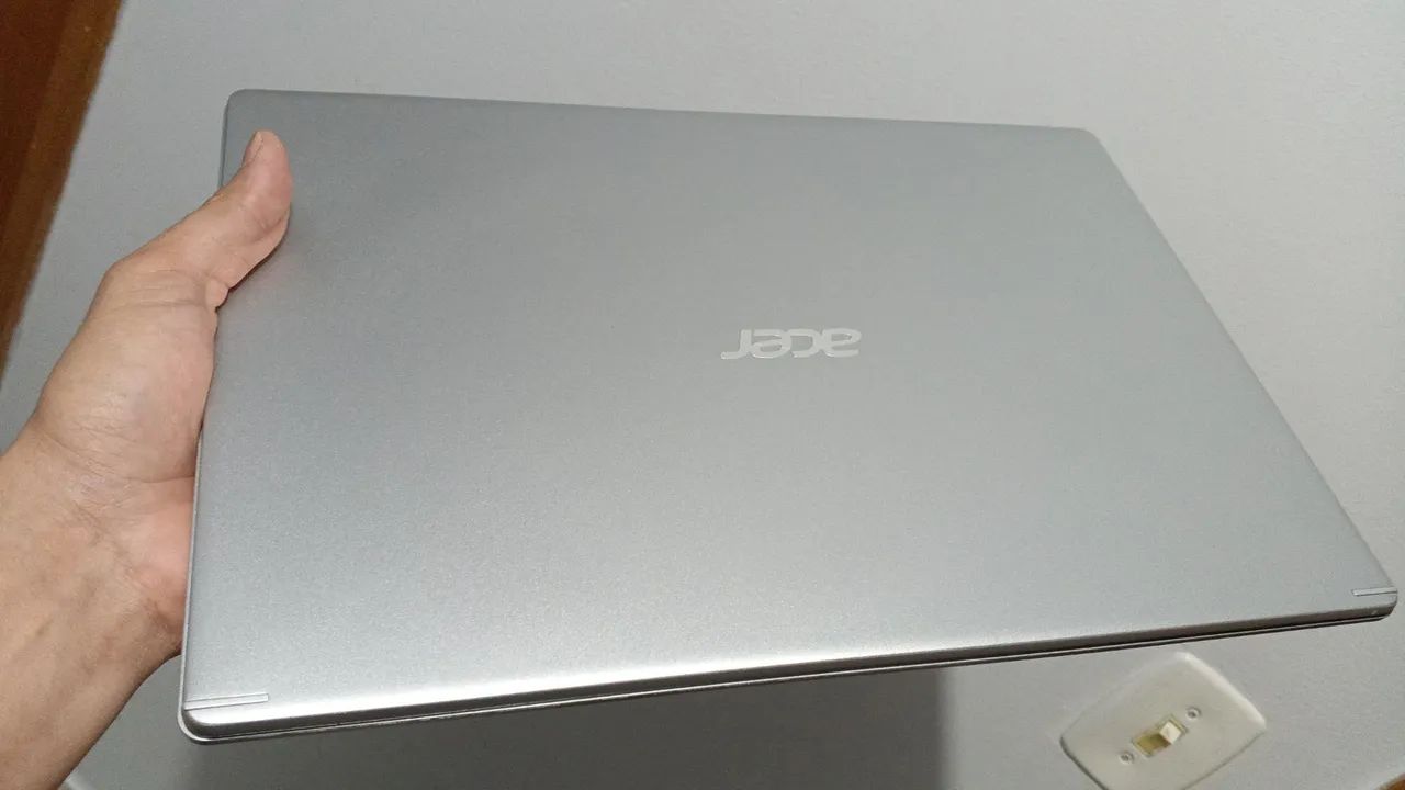 Vendo notebook zerado