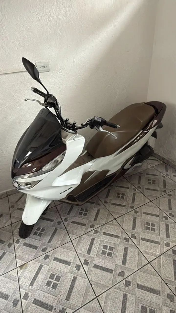 Pcx em bom estado 