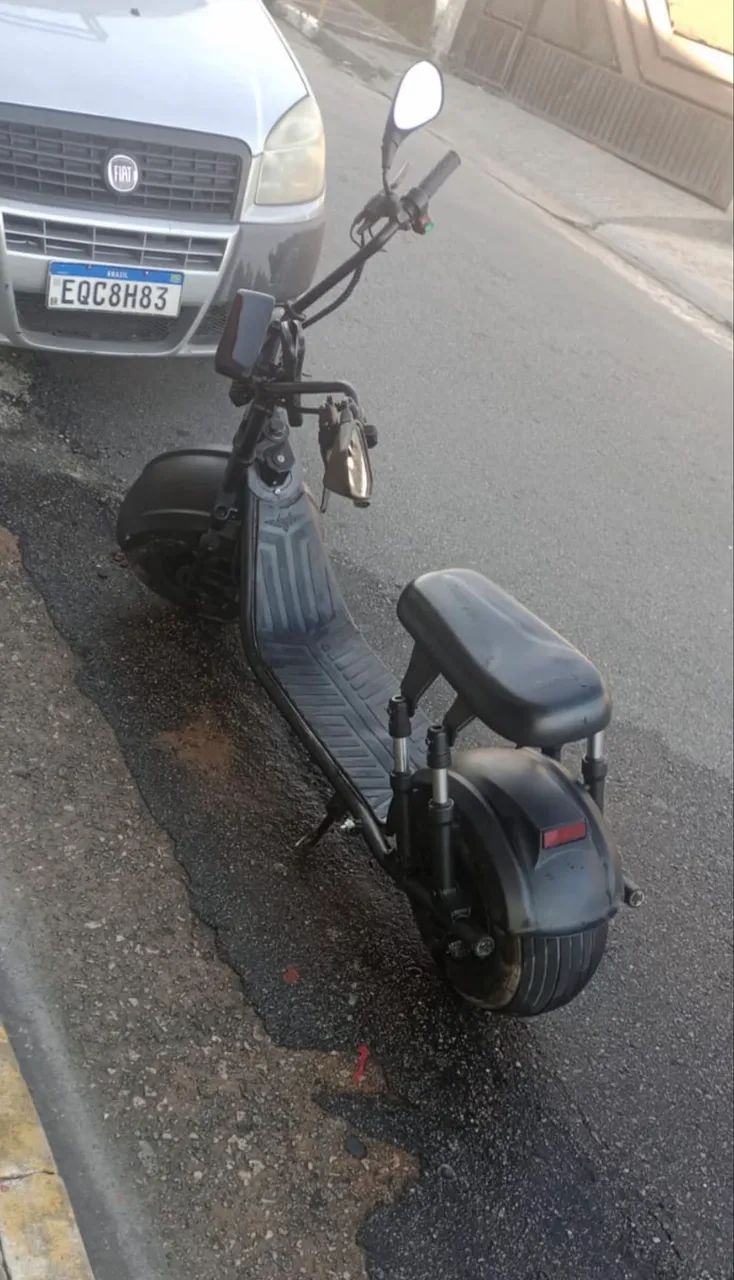 Moto elétrica 2.000w bateria nova