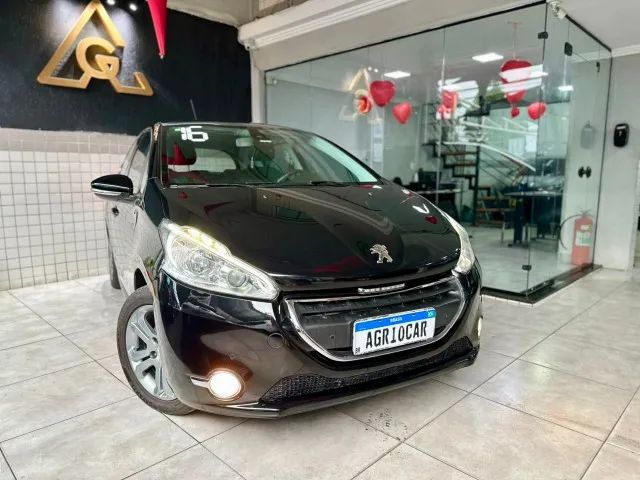 Peugeot 208 2016