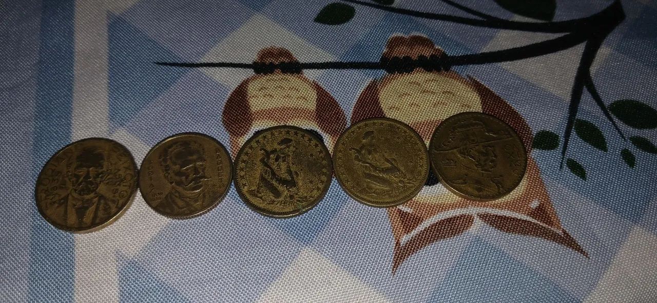Moedas antigas  - Foto 4