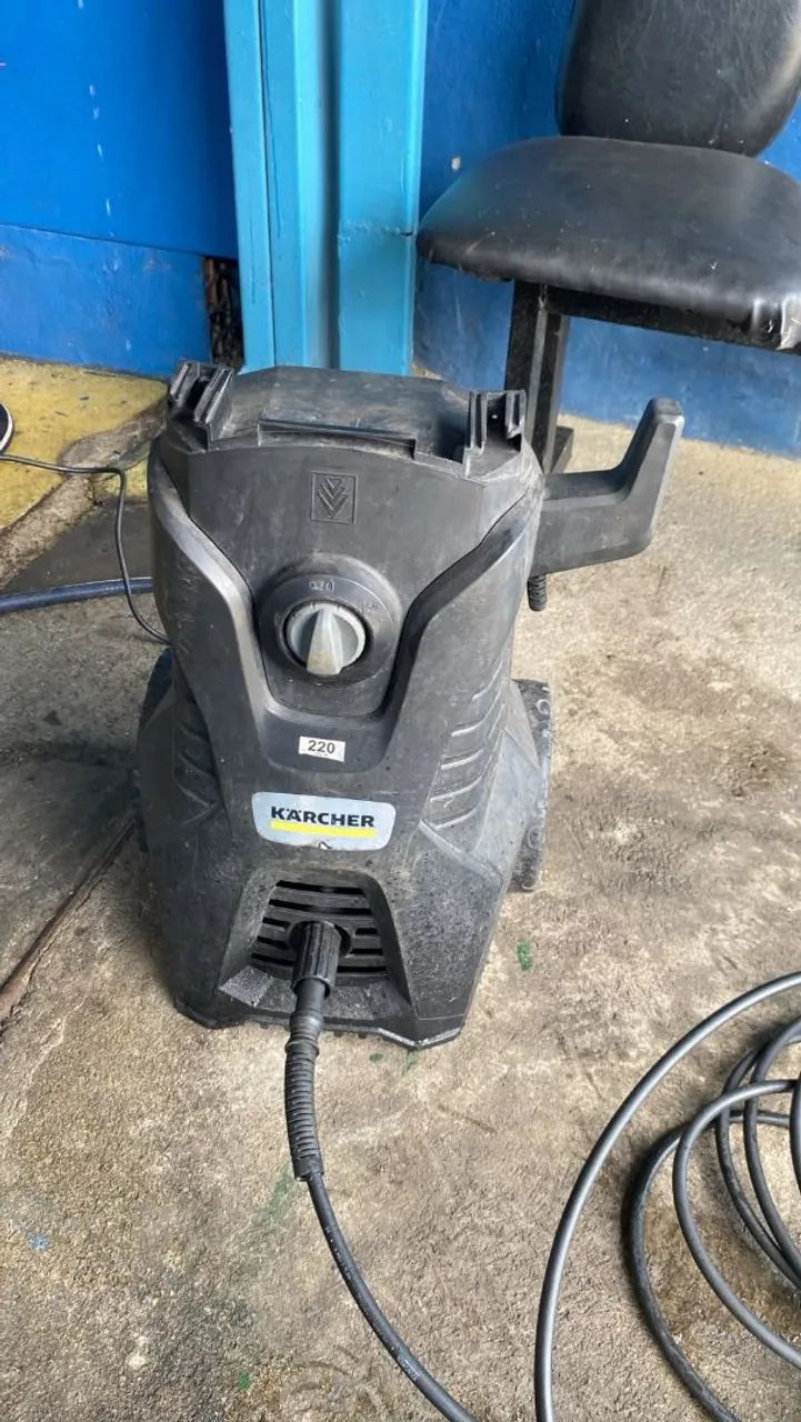 Lavadora de alta pressão Karcher k 5 - Foto 2