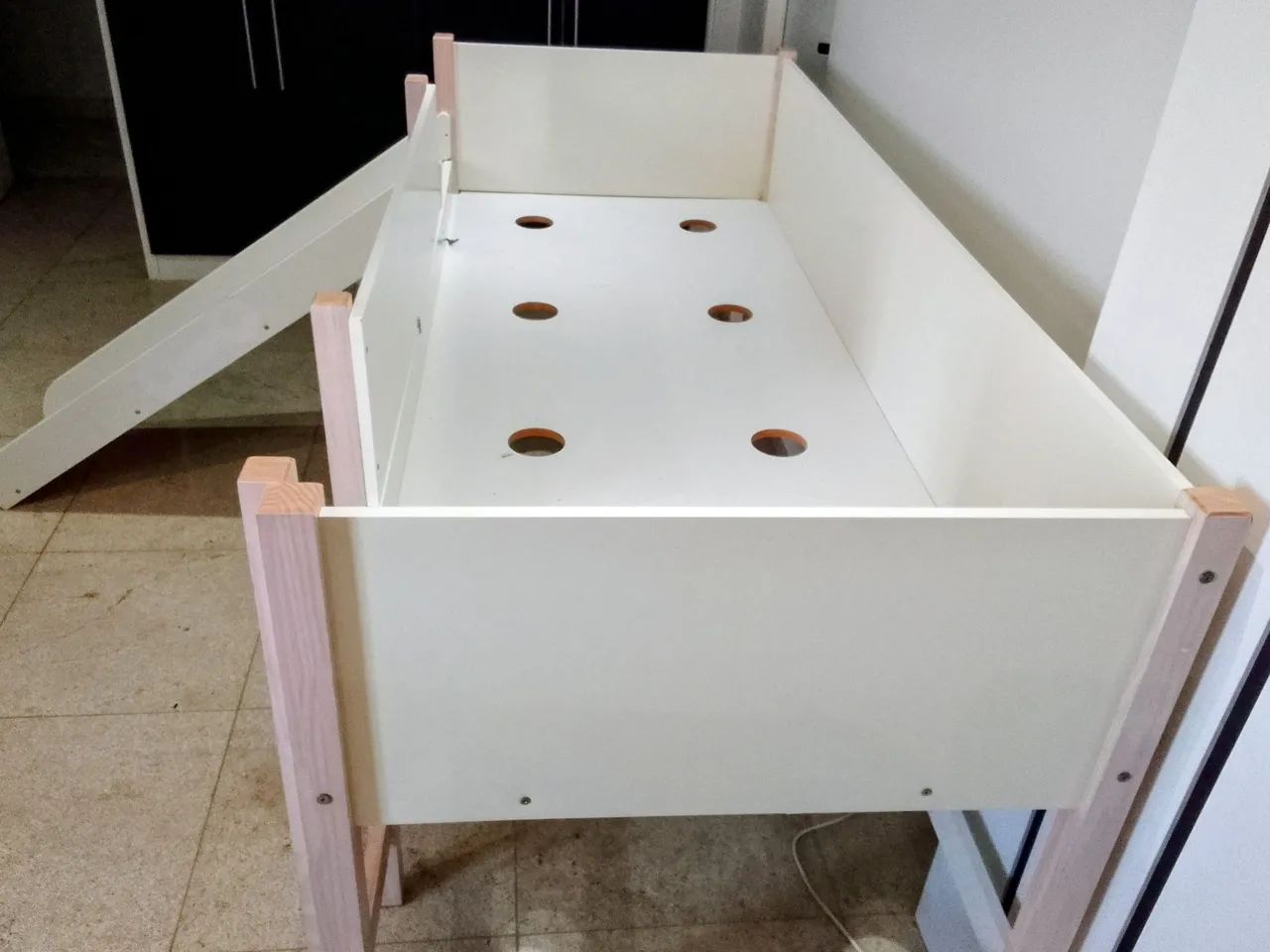 Cama infantil com escorregador  - Foto 5
