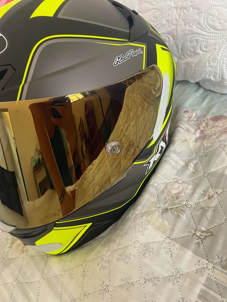 Capacete KYT TT Course TM60