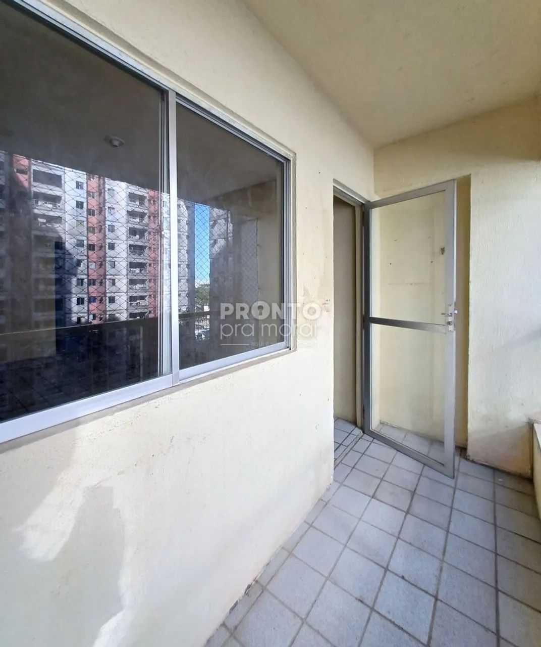 Apartamento com 2 quartos em Várzea
