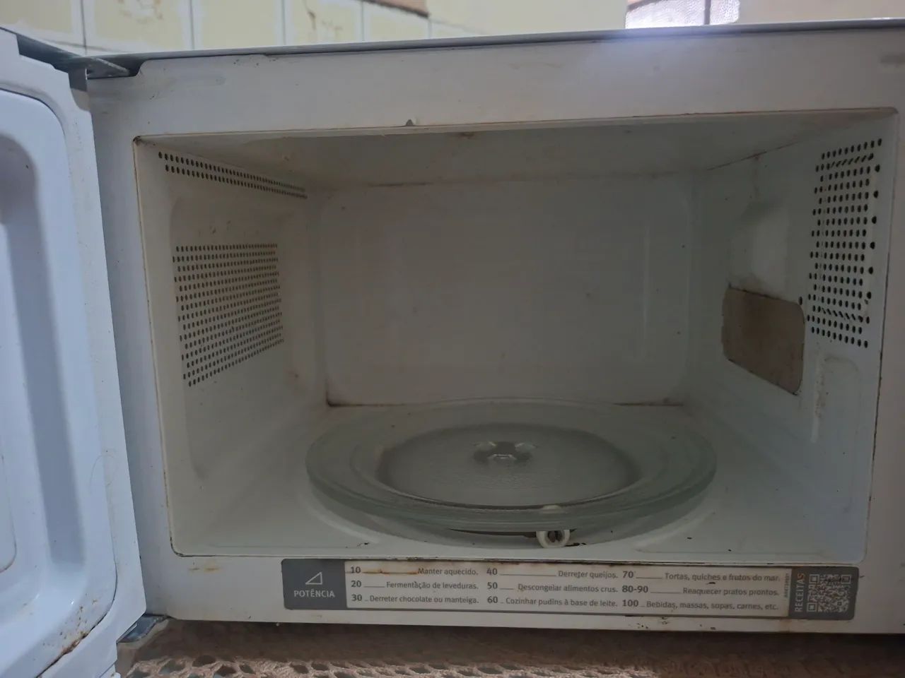 Vendo Micro-ondas Electrolux Usado - Foto 5