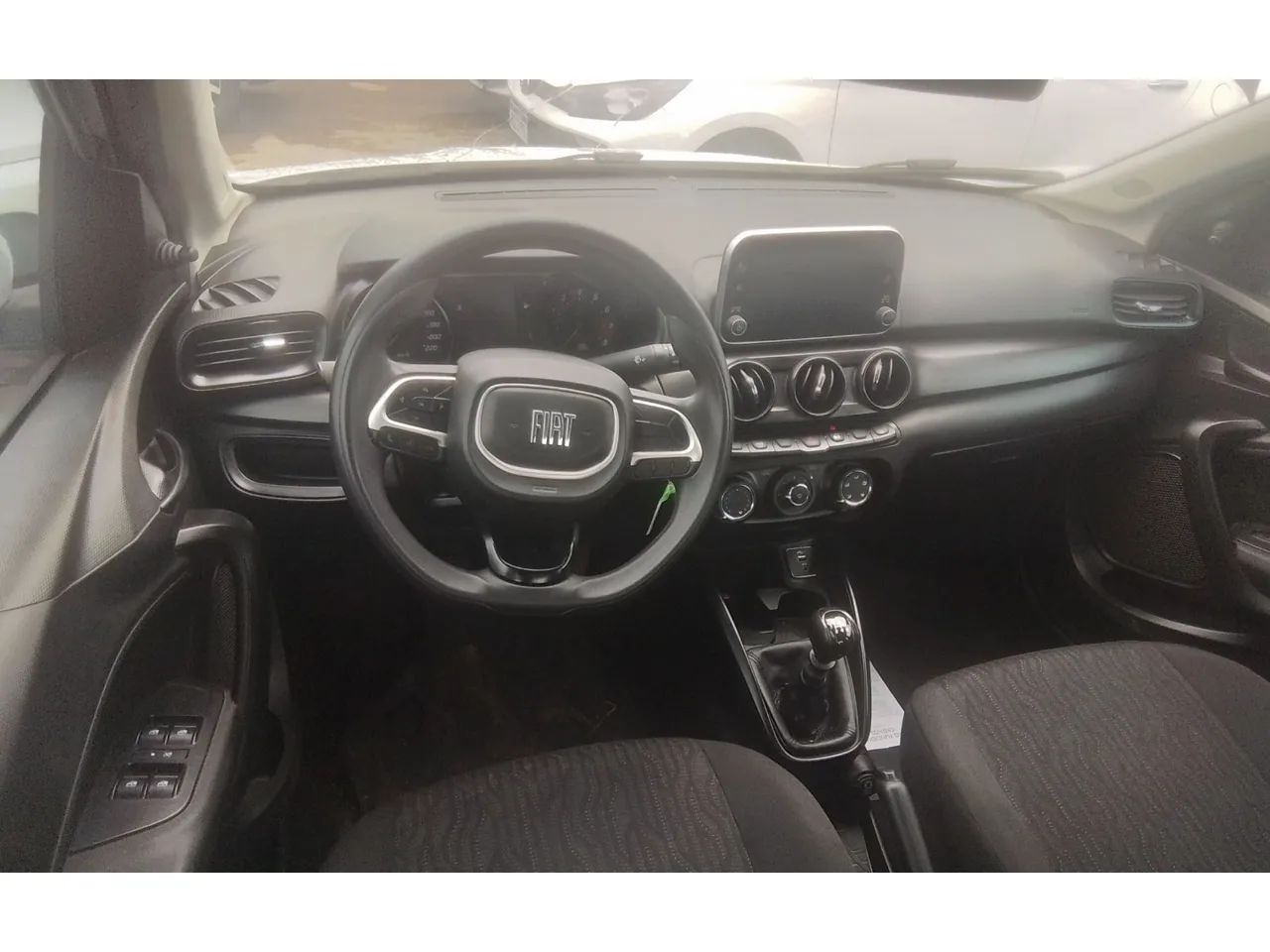 Fiat Cronos 1.0 6V Flex, foto 11 de 11