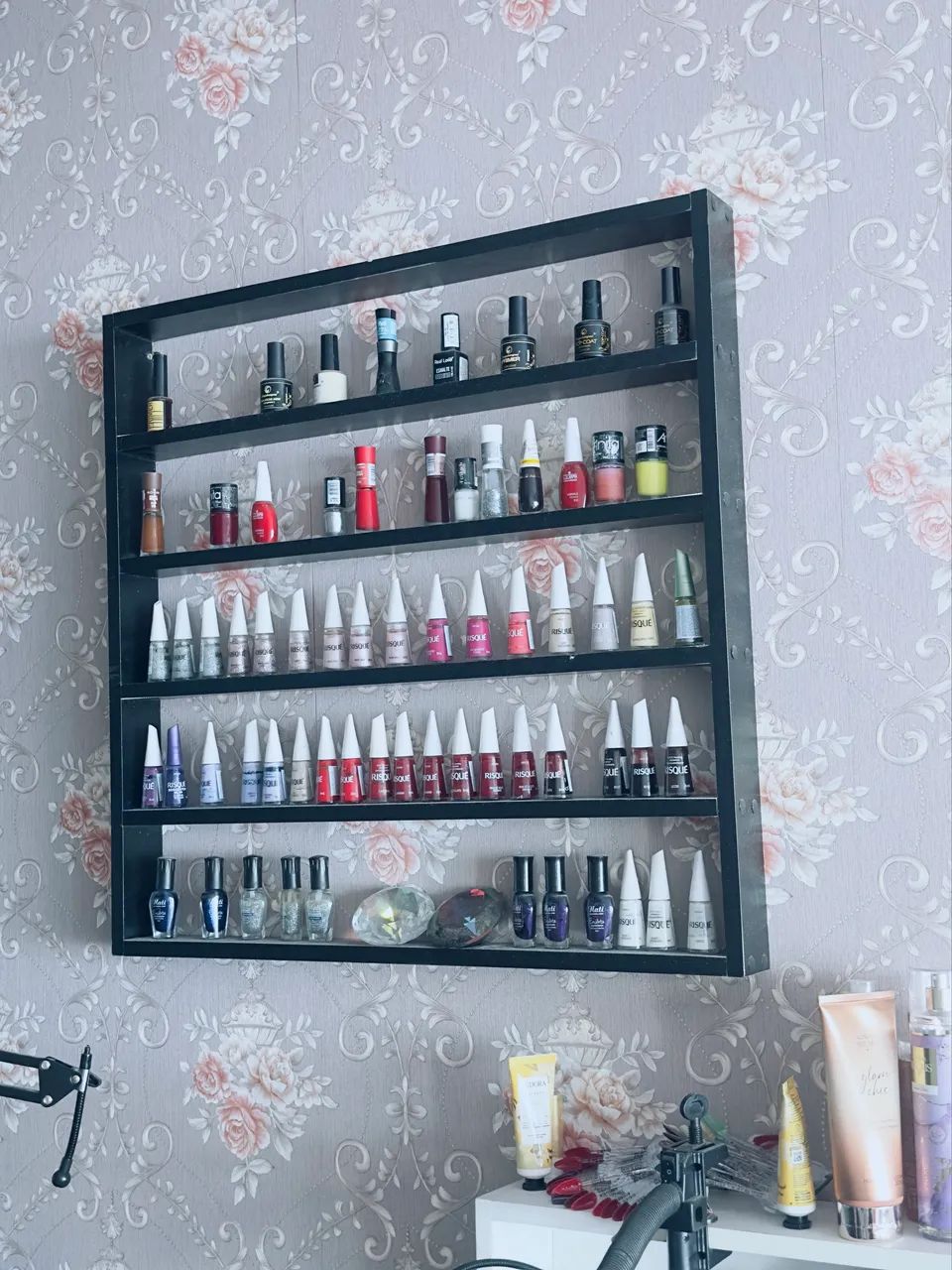 Expositor de esmaltes