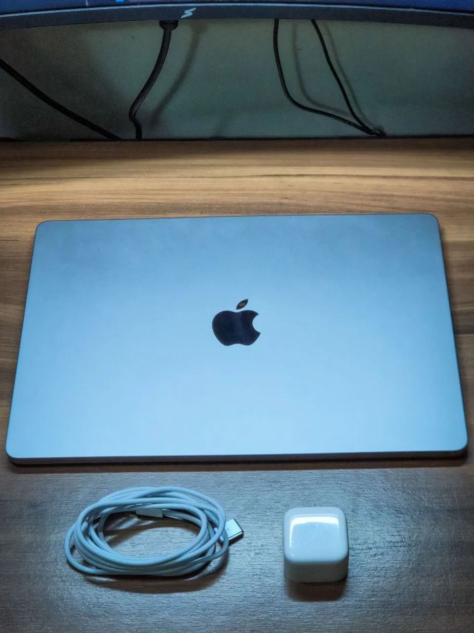 MacBook Air M2 15' SpaceGrey 8GB RAM, 256GB - Novissimo Completo