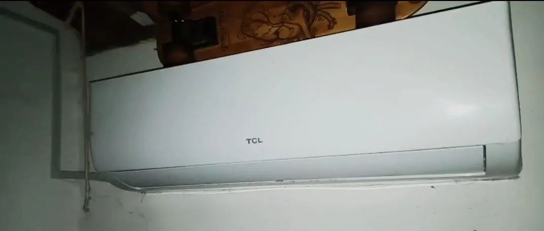 Ar condicionado inverter pro tcl 9.000 btus seminovo 