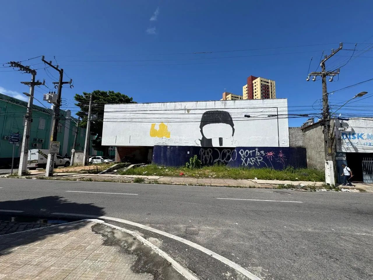 Oportunidade Comercial na Ribeira  Prédio de Esquina com Alta Visibilidade!