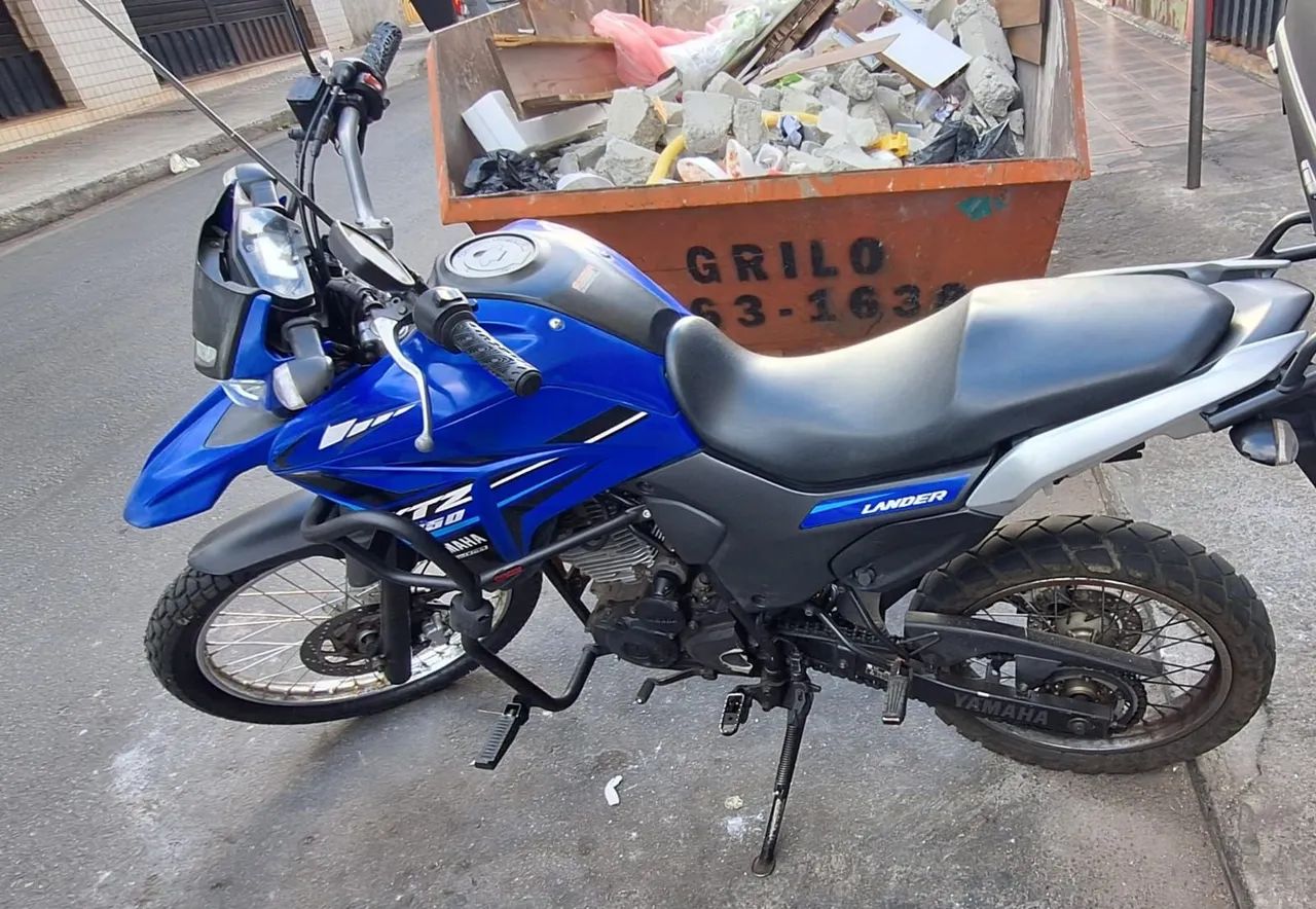 XTZ Lander 250  - Foto 2