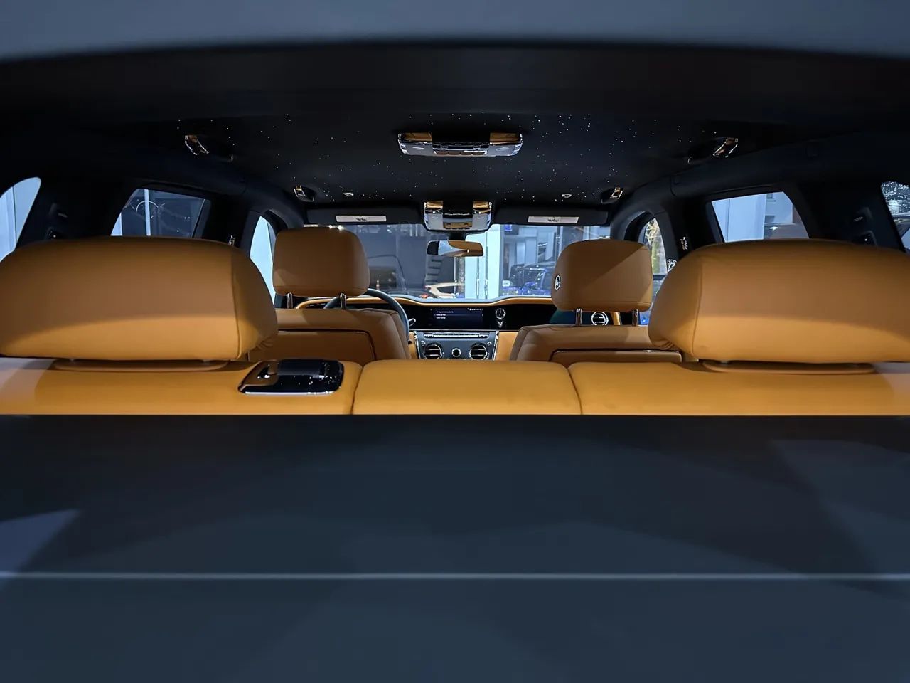Rolls-Royce Cullinan 6.7 V12 Aut., foto 11 de 14