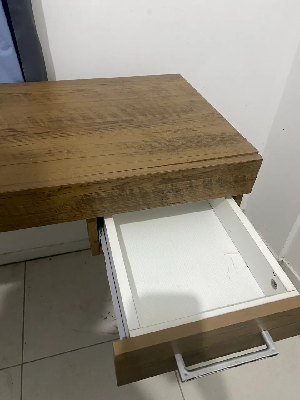 Mesa escrivaninha - Usado em boas condições  - Foto 3