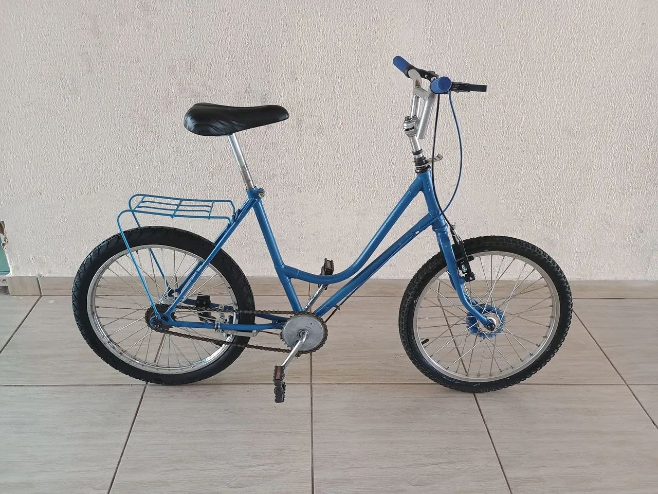 Bicicleta raridade toda nova aro 20.