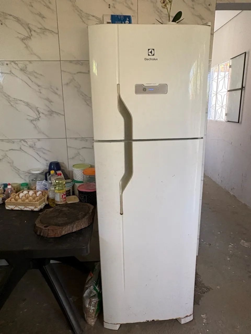 GELADEIRA 
