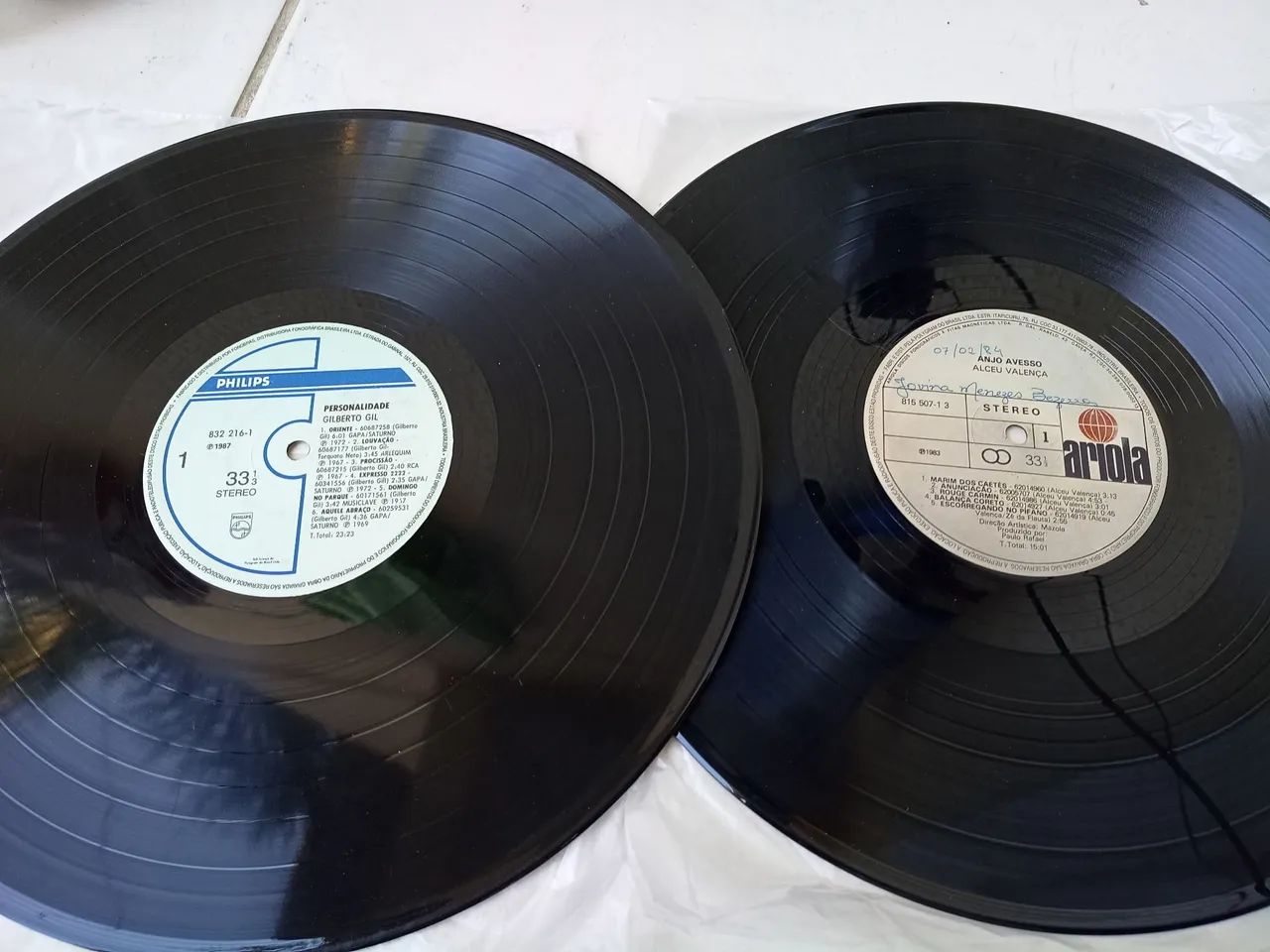 Lps sem capas ,alguns tocam bem - Foto 4