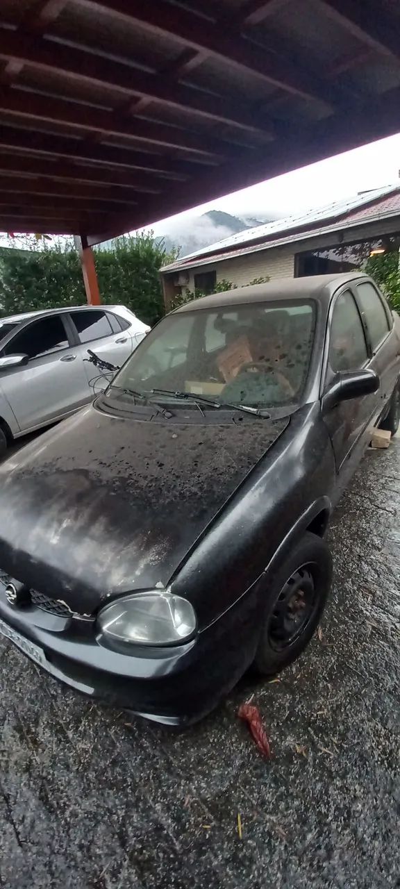 Chevrolet Corsa Sedan Super Milenium 1.0 MPFI 16V 2002