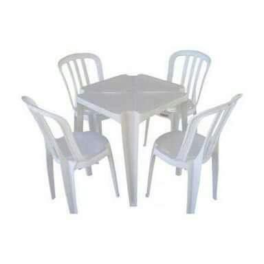 Cadeira de Plastico Bistro