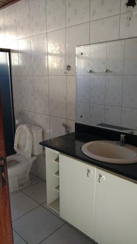 Casa em Condomínio fechado com 5/4 sendo 2 suítes, financia - Foto 9