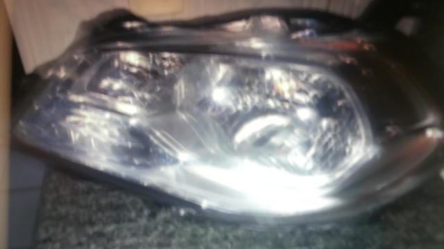 Farol esquerdo suzuki 2015 2016
