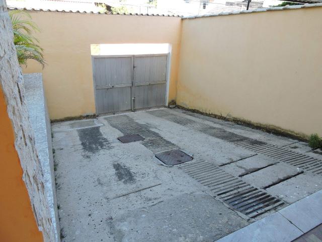 Casa com terreno grande 600m2 centro de Bangu Rangel Pestana - Foto 15