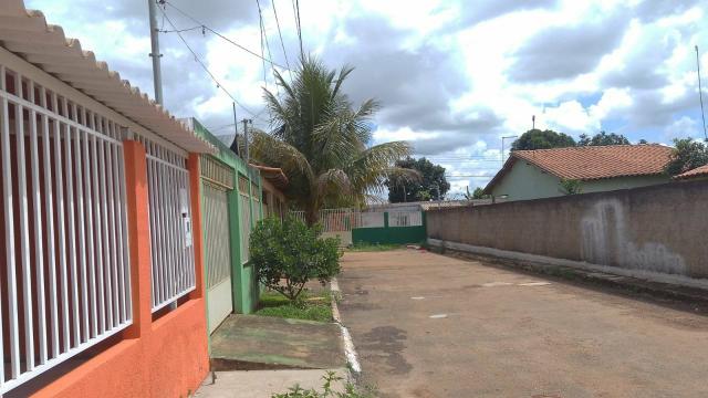 Vendo linda casa na laje St Coimbra águas lindas go - Foto 5