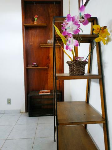 Aconchegante apartamento de dois quartos, amplo e muito bem localizado - Foto 3