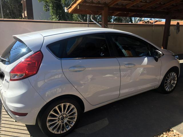 Barbada. New Fiesta Tittaniun - baixo fipe