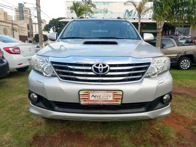 Hilux Sw4 Srv D4-d 4x4 3.0 Tdi Dies. Aut