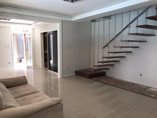 Casa em Piatã com 5/4 e 350m² no Cond. Do Forte - Foto 10