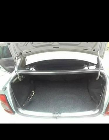 Vende-se Corsa sedan 2008 completo (ar ,trava e direção) - Foto 3