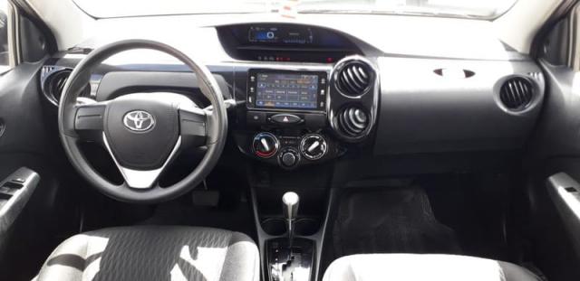 TOYOTA ETIOS 1.3 X 16V AUTOMATICO - Foto 8